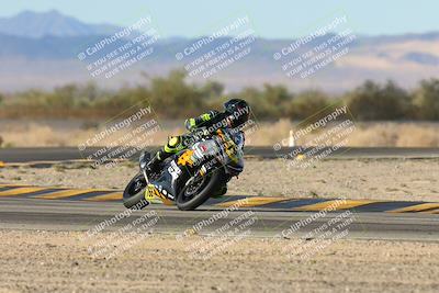 media/Nov-16-2024-CVMA (Sat) [[0e4bb1f32f]]/Race 9-Amateur Supersport Middleweight/